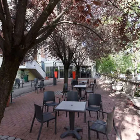 Centro Termale Il Baistrocchi מלון